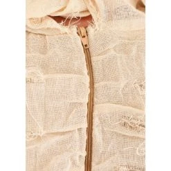 HalloweenCostumes.com Men's Mummy Costume 18 HalloweenCostumes.com Men's Mummy Costume -Adult Halloween Costumes Shop GUEST 38982b1a 79f6 470f 8bf2 ee103145a98b