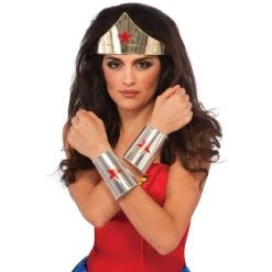 DC Comics Wonder Woman Deluxe Accessory Kit