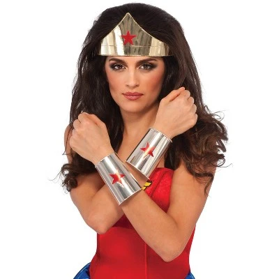 DC Comics Wonder Woman Deluxe Accessory Kit 3 DC Comics Wonder Woman Deluxe Accessory Kit